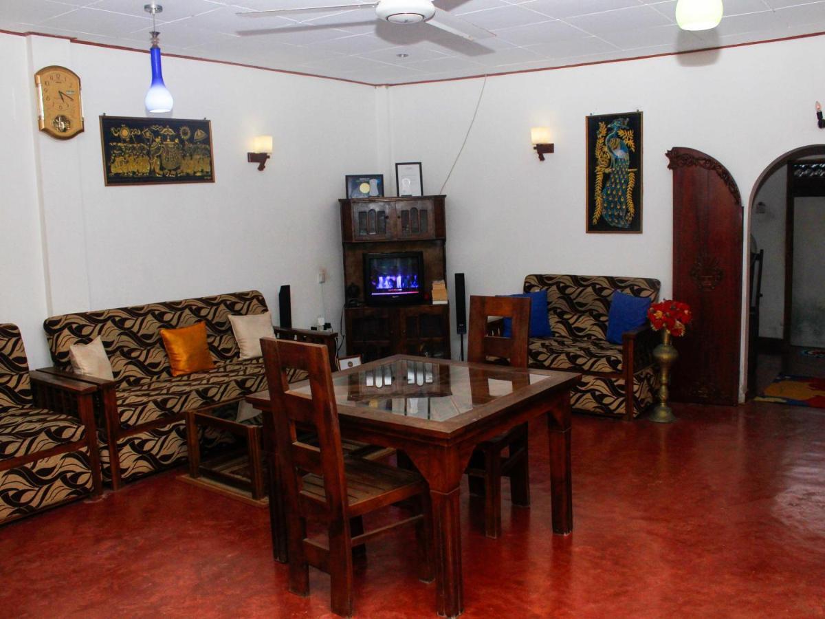 Shantha Surf Villa เวลิกามา ภายนอก รูปภาพ